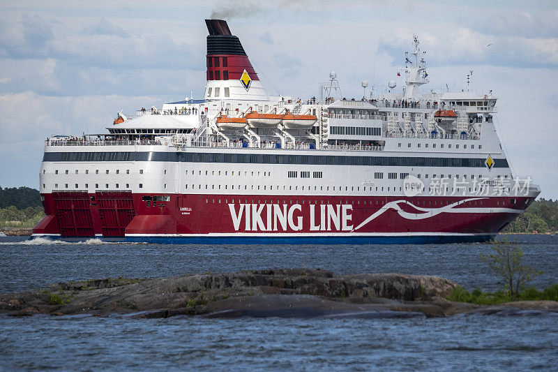 MV Gabriella，由维京航运公司运营，穿越赫尔辛基群岛